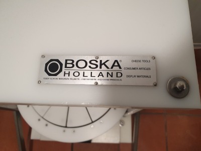 Boska Manual Round Cheese Cutter with Spare Die - 2