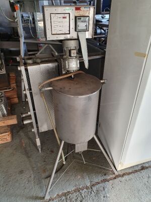 25 ltr st/st tank with mixer and data recorder