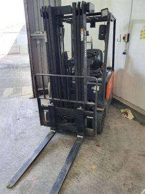 2016 Doosan 1500kg Electric Fork Lift Truck with Charger - 3