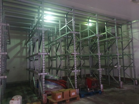 Drive in Racking for Approximately 100 Pallets