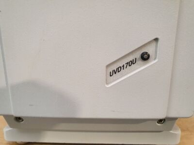 Dionex type UVD170U UV/DIS Detector serial no - 2220204 - 4