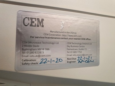 CEM type MARS6-240/50 Microwavw Digestion System serial no MJ7232 - 2