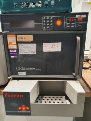 CEM type Phoenix Microwave Furnace
