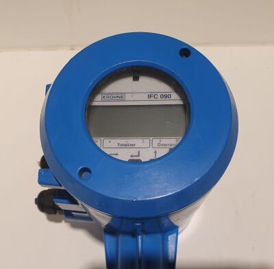 Krone 1 1/2" Flow Meter with IFC 090 Digital Display - 2