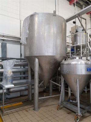 5,000 Litre Stainless Steel Conical Based Tank