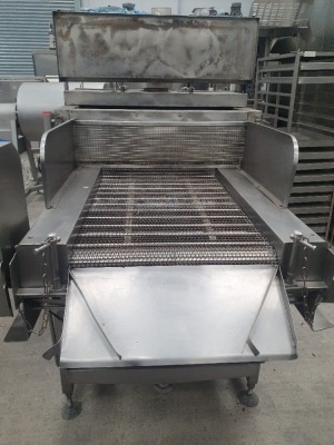 H&C In-line Top & Bottom Gas Oven - 2