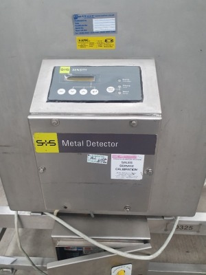 S+S Metal Detector Belt dims: W540mm x L1950mm Aperture H320 x 600 x 600mm Serial number- 2006-12-G4307 - 2