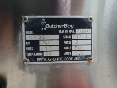 2004 Butcher Boy Table Top Mincer Model - TM 32 - 5