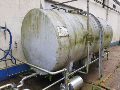 Stainless Steel Insulated Horizontal Tank with top manway circa 9,000 litres 4000 mm x 1800 mm x 2400 mm high