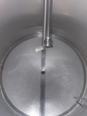 Stainless Steel Vertical Cylindrical Insulated Jacketed and Agitated 2000 Litre Mix Tank - 2500mm x 1500mm Diameter - 2