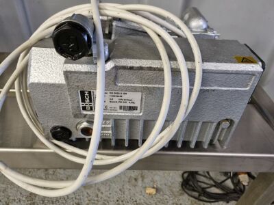 2011 Busch KB0020 D IZ0 vacuum pump single phase - 2