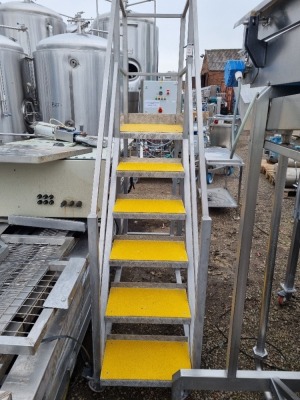 Stainless Steel Mobile 6 Tread Gantry