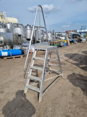 Aluminium 5 Step Crossover Gantry