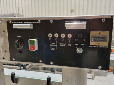 Newman FL5 Automatic Bottle Labeller - 4