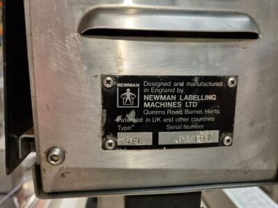 Newman FL5 Automatic Bottle Labeller - 6