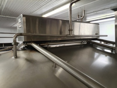 18,000 Litre Stainless Steel Cheese Vat Enclosed with Cutters & Stirrers Dimension 4800 mm x 3200 mm x 2700 mm High - 4