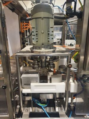 2019 Microcan CL5 V2 Linear Can Filler / Seamer - 4