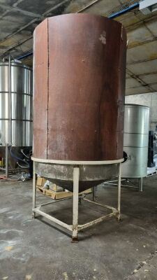 Stainless Steel Vertical Tank with Wooden Cladding & Insulation