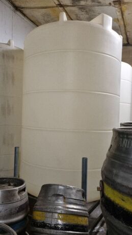 Circa 3,000 Litre Plastic Conditioning Tank with Conical Base and Centre Outlet