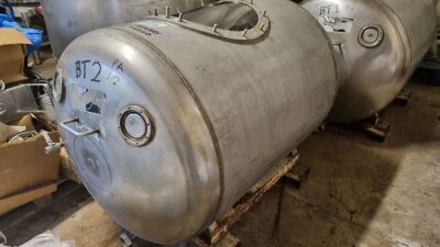 180 Gallon Stainless Steel Horizontal Grundy Tank on Frame 1.4m x 80cm wide x 1.1m High