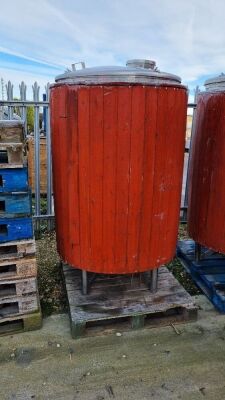 800 Litre Stainless Steel Insulated and Wooden Clad Tank