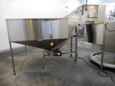 2010 Pace 75CFSP Bulk Bottle Hopper - 2