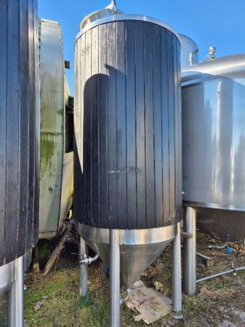2,000 Litre Conical Base Fermenter with Cooling Panel