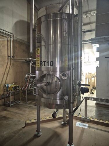 Stainless Steel 1,000 Litre Jacketd & Insulated Tank RT10