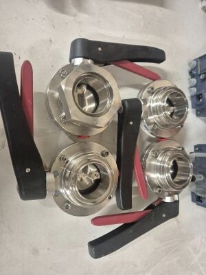 4 x 2" Stainless Steel Butterfly Valves with Handles