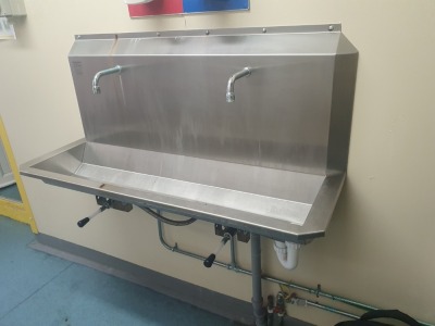 Hygienox Stainless Steel Twin Station Knee Operated Sink with Dispensers