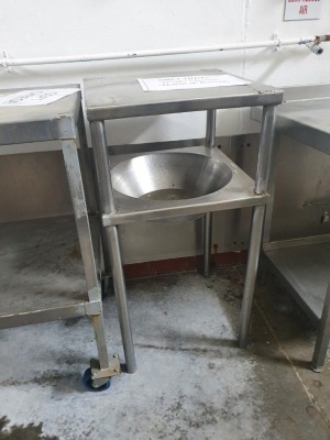 2 off Stainless Steel Tables - 1500mm x 600mm x 970mm Tall - 500mm x 500mm x 1000mm Tall - 4